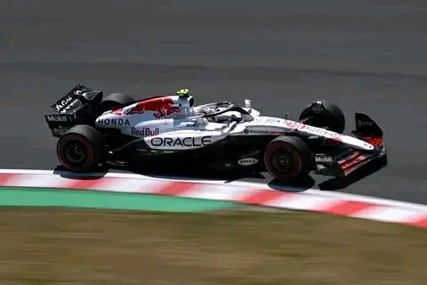 1000030049