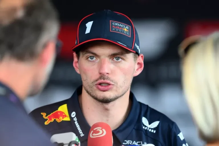 max-verstappen-red-bull-racing-2