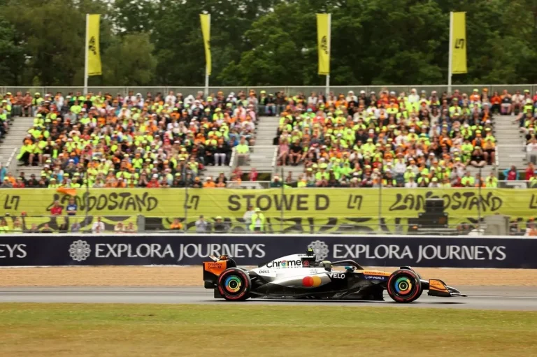lando-norris-mclaren (1)