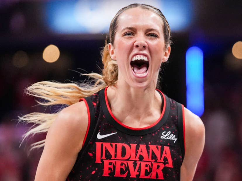 indiana-fever-guard-lexie-hull-10