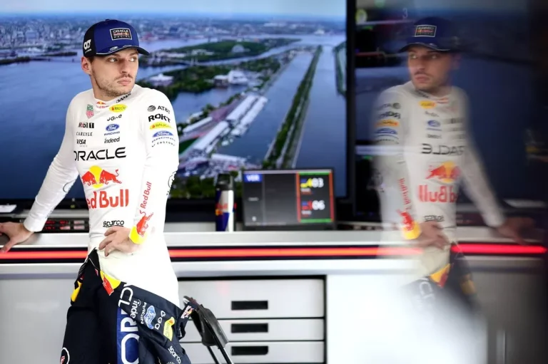 max-verstappen-red-bull-racing-2